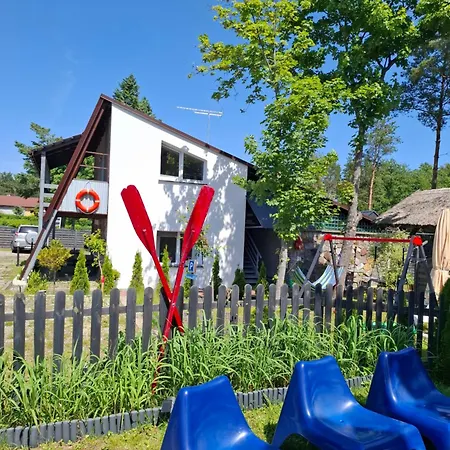 Wiatr I Woda Wdzydze Сasa de vacaciones Wdzydze Kiszewskie